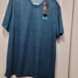 Under Armour HeatGear Nwt Green oil  XLARGE Anti Odor Tech v neck Short Sleeve
